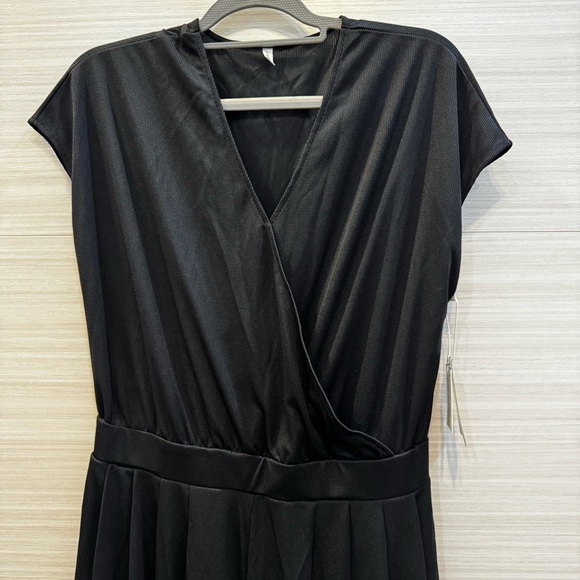 HALARA V-Neck Short Sleeve Side Pocket Wide Leg Flowy Waffle Casual Jumpsuit Lg - Picture 2 of 7